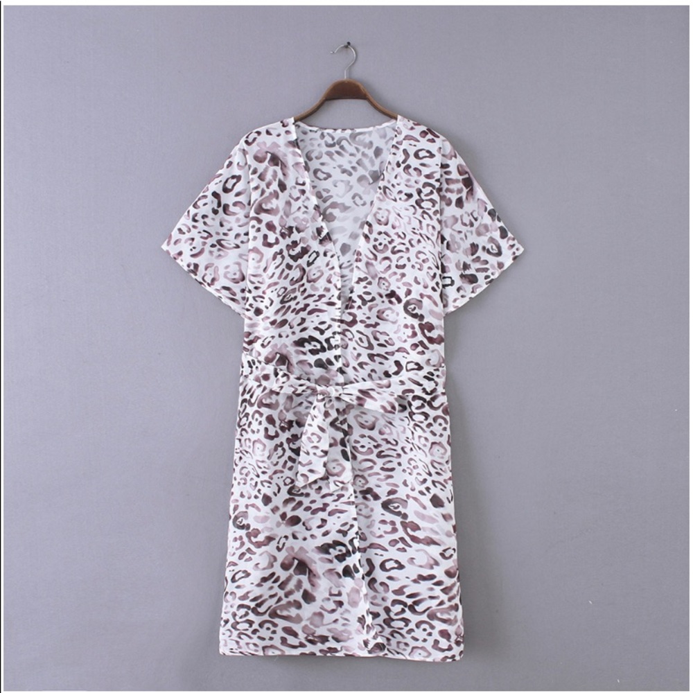 Women’s Sheer Chiffon Floral Cardigan Long Blouse - Picture 5 of 6
